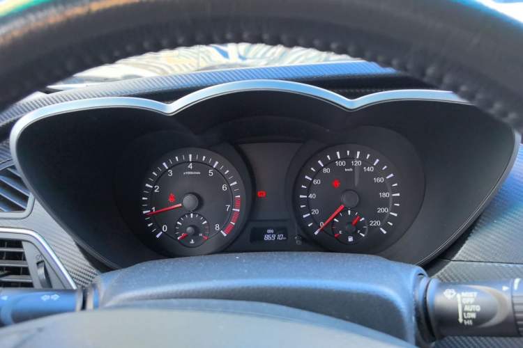 Used Haima Fumei 2014 M5 1.6L Manual Elite Model Instrument Cluster