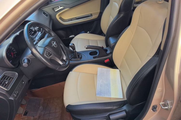 Used Haima Fumei 2014 M5 1.6L Manual Elite Model Left Front Seat