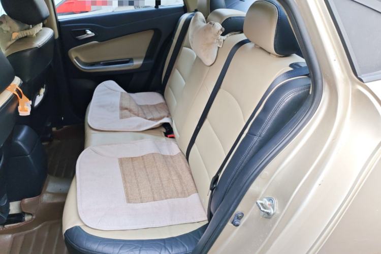 Used Haima Fumei 2014 M5 1.6L Manual Elite Model Left Rear Seat
