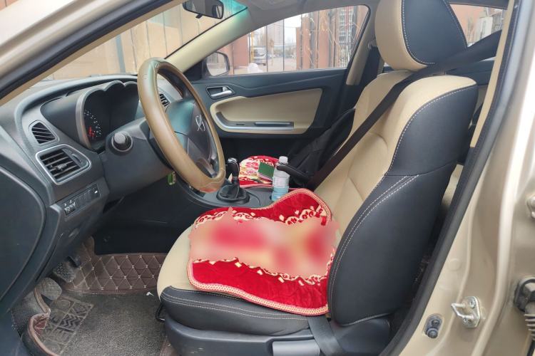 Used Haima Fumei 2014 M5 1.6L Manual Standard Model Left Front Seat