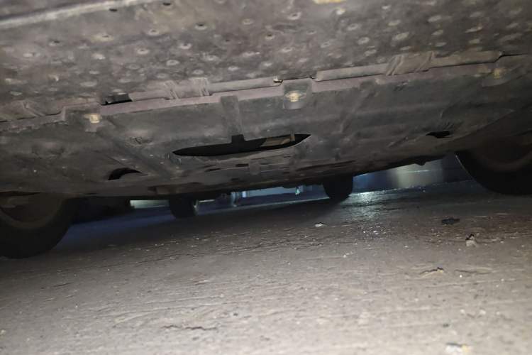 Used Haima Fumei 2014 M5 1.6L Automatic Comfort Model Chassis Front