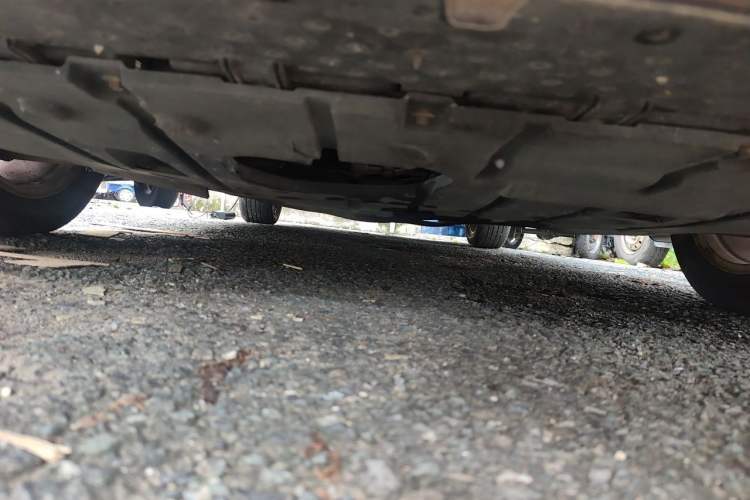 Used Haima Fumei 2014 M5 1.6L Automatic Elite Model Chassis Front