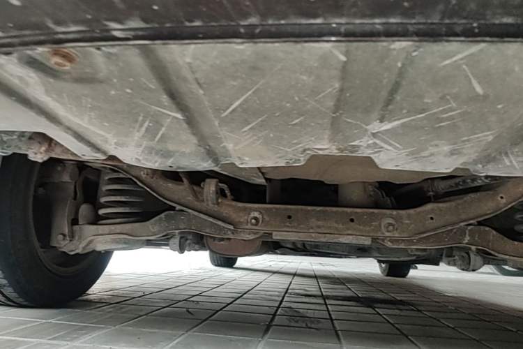 Used Haima Fumei 2014 M5 1.6L Manual Elite Model Chassis Rear