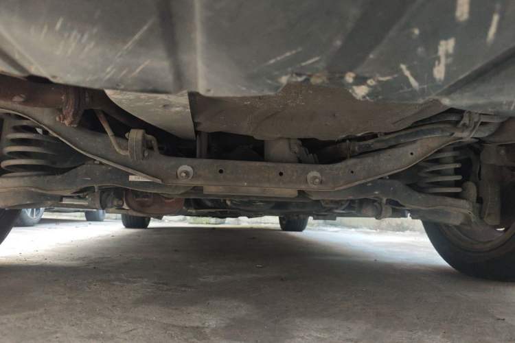 Used Haima Fumei 2014 M5 1.6L Automatic Elite Model Chassis Rear