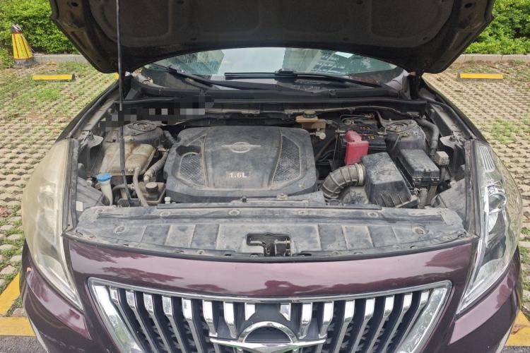 Used Haima Fumei 2014 M5 1.6L Manual Comfort Model Engine Bay