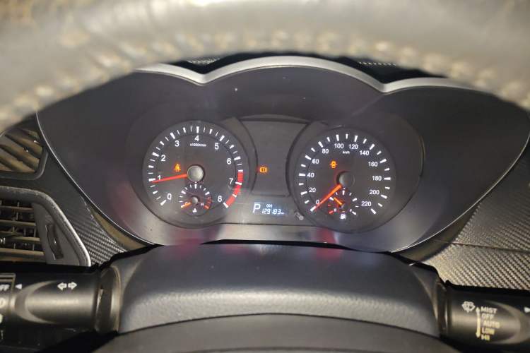 Used Haima Fumei 2014 M5 1.6L Automatic Comfort Model Instrument Cluster