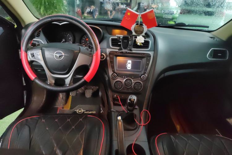 Used Haima Fumei 2014 M5 1.6L Manual Luxury Model Interior 3