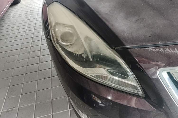 Used Haima Fumei 2014 M5 1.6L Manual Elite Model Right Front Headlight