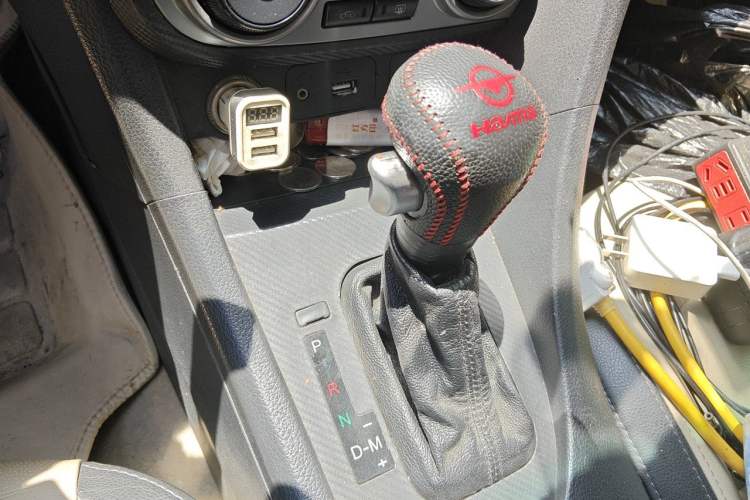 Used Haima Fumei 2014 M5 1.6L Automatic Elite Model Gear Lever