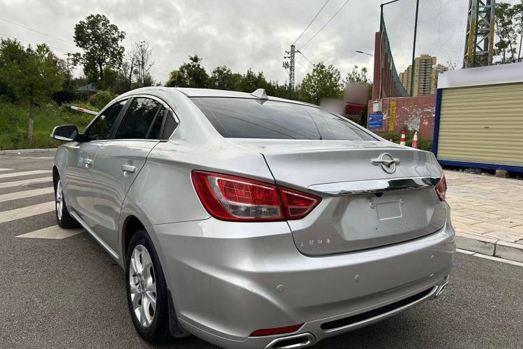 Used Haima Fumei 2014 M5 1.6L Automatic Comfort Model Exterior 3
