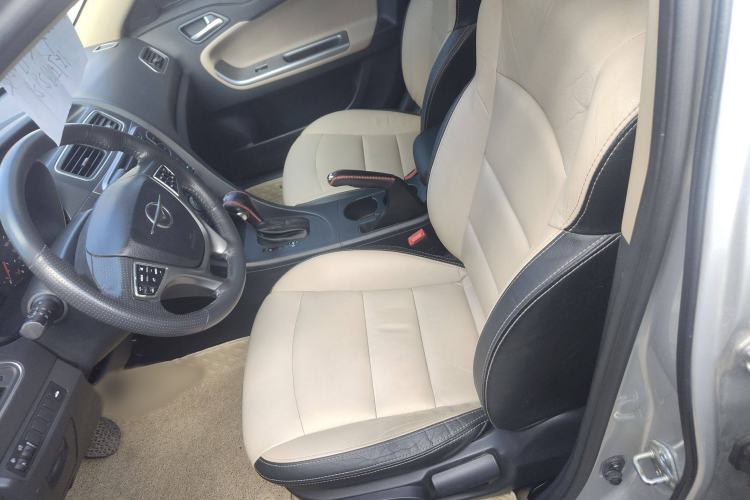 Used Haima Fumei 2014 M5 1.6L Automatic Comfort Model Left Front Seat