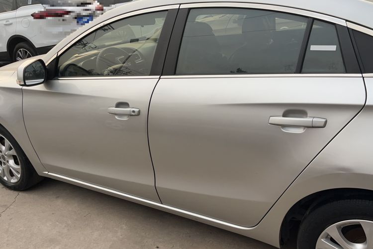 Used Haima Fumei 2014 M5 1.6L Manual Elite Model Left Side