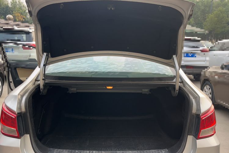 Used Haima Fumei 2014 M5 1.6L Manual Elite Model Trunk