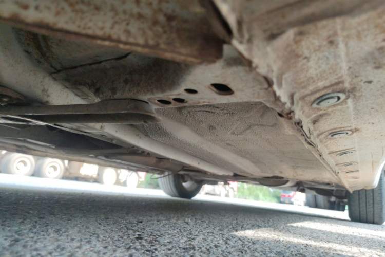 Used Haima Fumei 2014 M5 1.6L Manual Elite Model Chassis Front Left