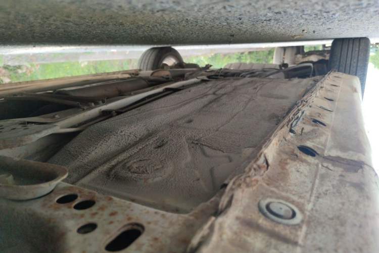 Used Haima Fumei 2014 M5 1.6L Manual Elite Model Chassis Front Right