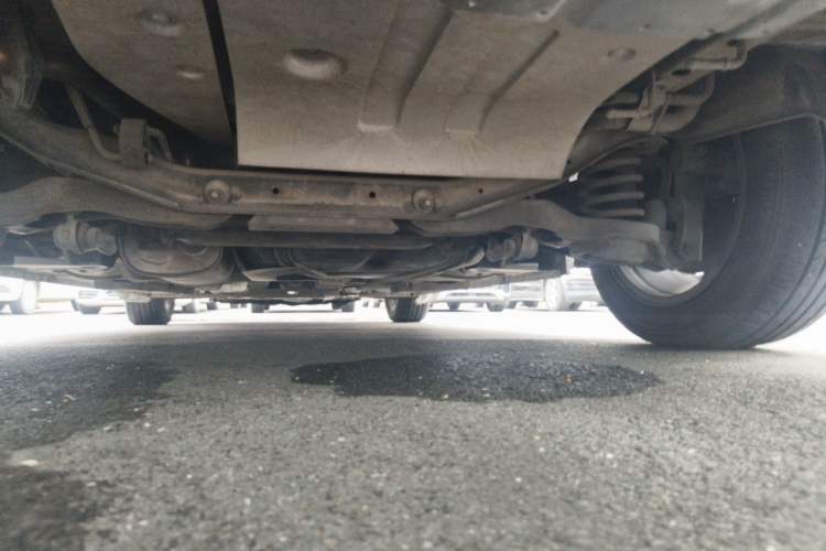 Used Haima Fumei 2014 M5 1.6L Manual Luxury Model Chassis Rear