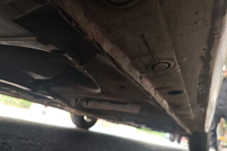 Used Haima Fumei 2014 M5 1.6L Manual Standard Model Chassis Rear Right