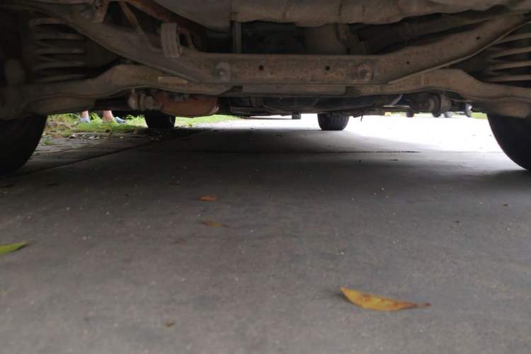 Used Haima Fumei 2014 M5 1.6L Manual Standard Model Chassis Rear