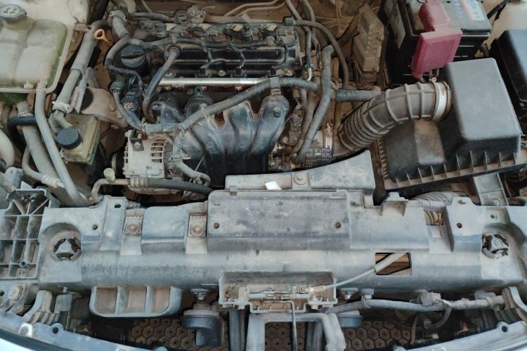 Used Haima Fumei 2014 M5 1.6L Automatic Elite Model Engine Bay