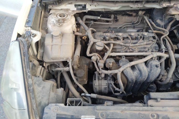 Used Haima Fumei 2014 M5 1.6L Manual Elite Model Engine Bay Right