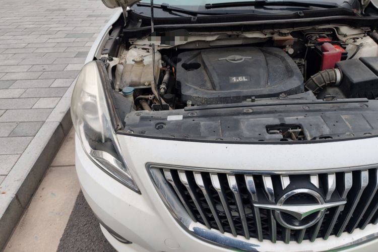 Used Haima Fumei 2014 M5 1.6L Automatic Comfort Model Engine Bay Right