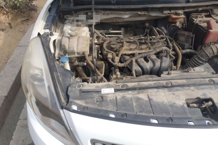 Used Haima Fumei 2014 M5 1.6L Automatic Elite Model Engine Bay Right