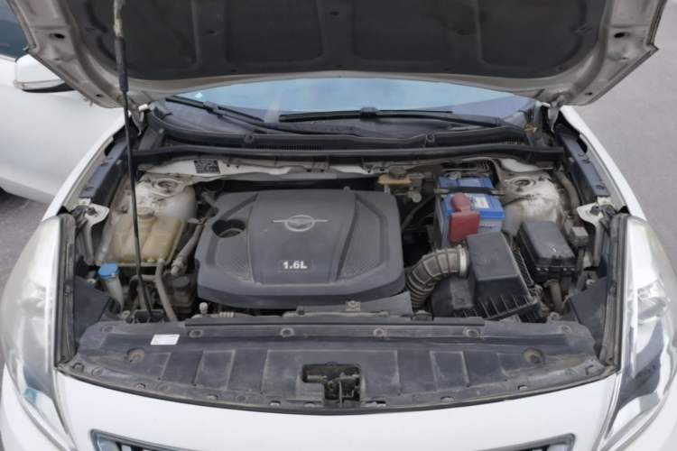 Used Haima Fumei 2014 M5 1.6L Manual Standard Model Engine Bay