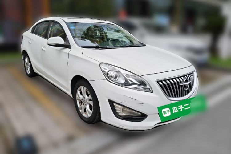 Used Haima Fumei 2014 M5 1.6L Automatic Luxury Model Front Right 45 Deg