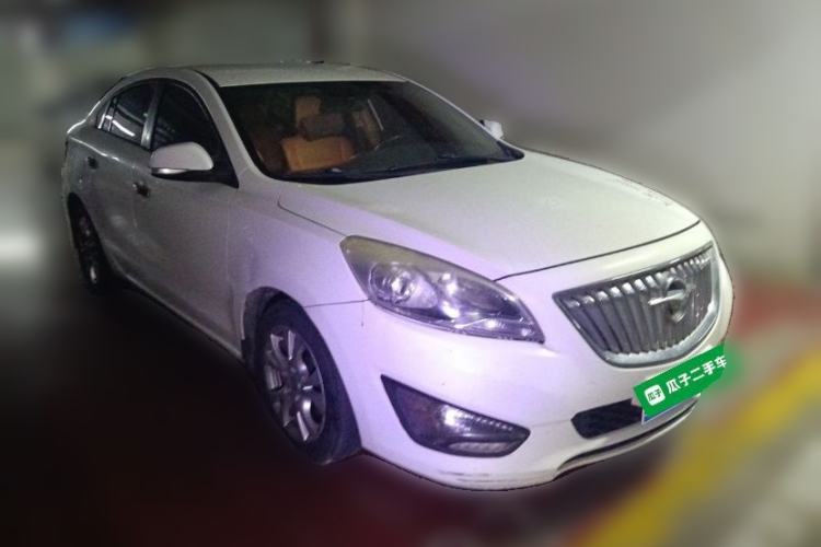 Used Haima Fumei 2014 M5 1.6L Automatic Comfort Model Front Right 45 Deg