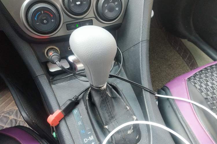 Used Haima Fumei 2014 M5 1.6L Automatic Elite Model Gear Lever