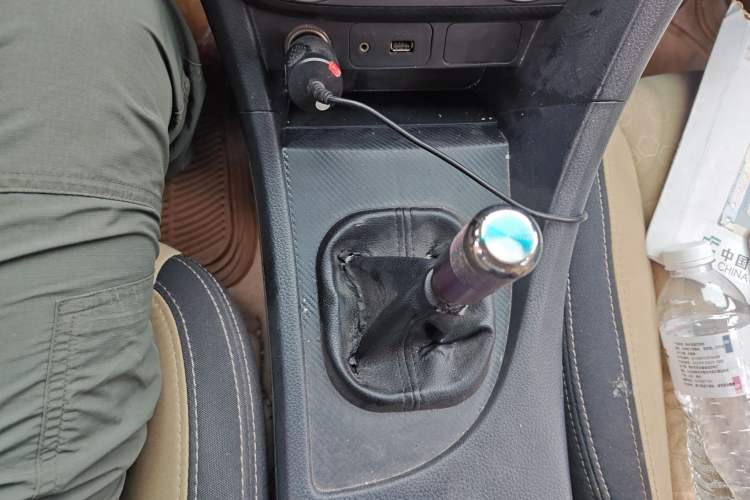 Used Haima Fumei 2014 M5 1.6L Manual Standard Model Gear Lever