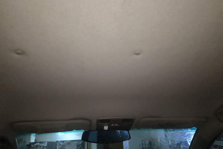 Used Haima Fumei 2014 M5 1.6L Automatic Elite Model Headliner