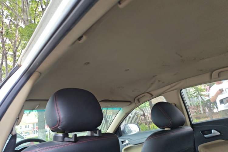 Used Haima Fumei 2014 M5 1.6L Manual Standard Model Headliner