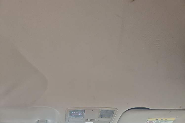 Used Haima Fumei 2014 M5 1.6L Manual Standard Model Headliner