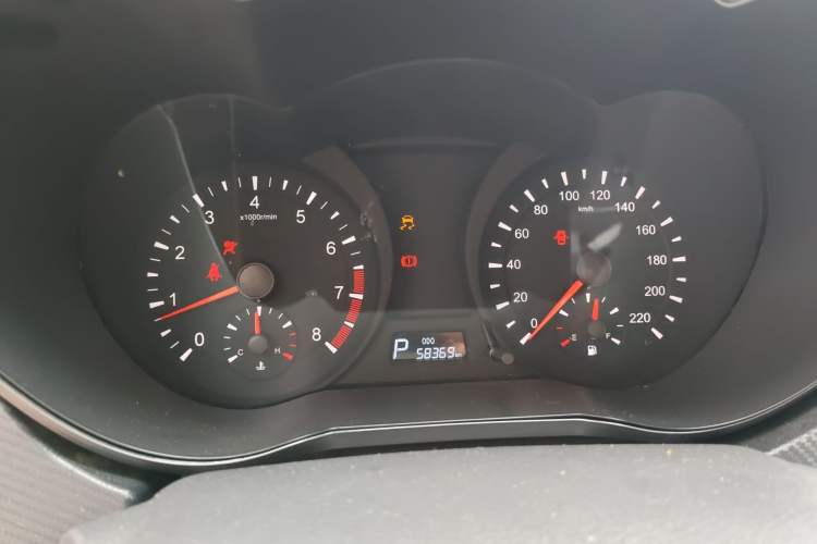 Used Haima Fumei 2014 M5 1.6L Automatic Luxury Model Instrument Cluster