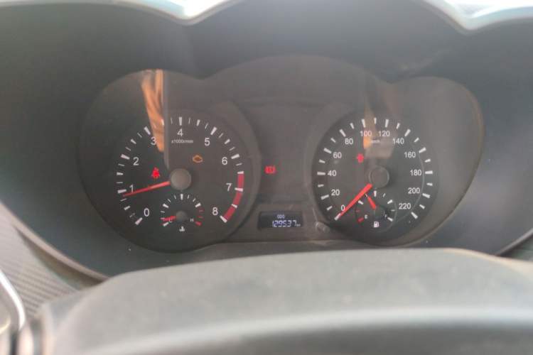 Used Haima Fumei 2014 M5 1.6L Manual Elite Model Instrument Cluster