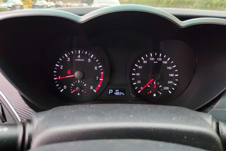 Used Haima Fumei 2014 M5 1.6L Automatic Comfort Model Instrument Cluster