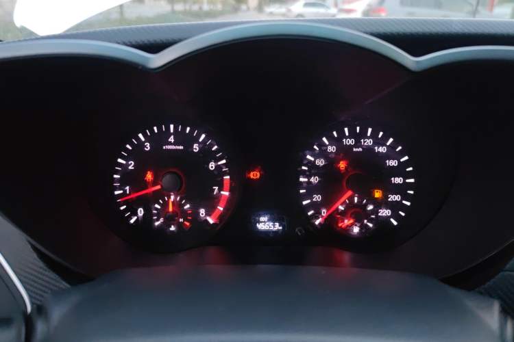 Used Haima Fumei 2014 M5 1.6L Manual Fashion Edition Instrument Cluster