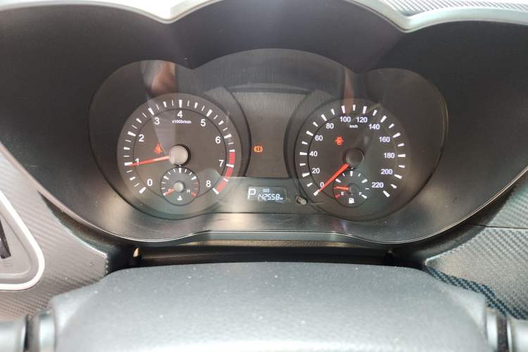 Used Haima Fumei 2014 M5 1.6L Automatic Elite Model Instrument Cluster