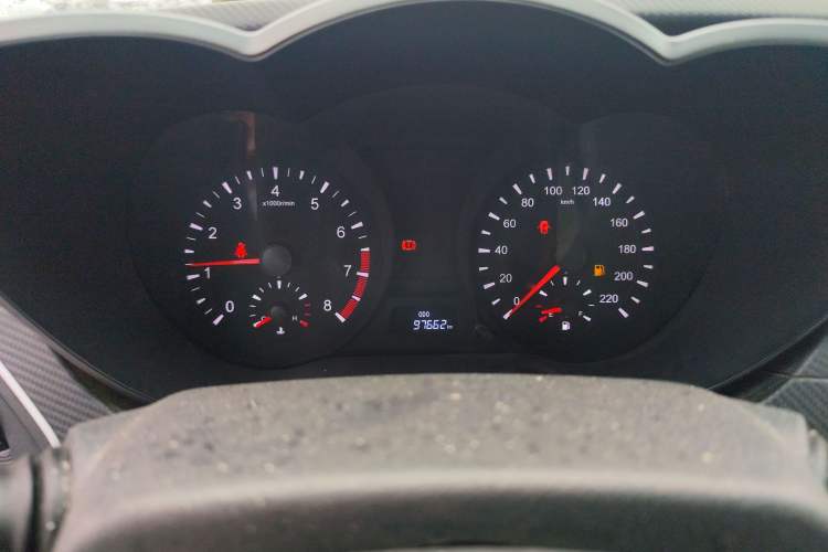 Used Haima Fumei 2014 M5 1.6L Manual Elite Model Instrument Cluster