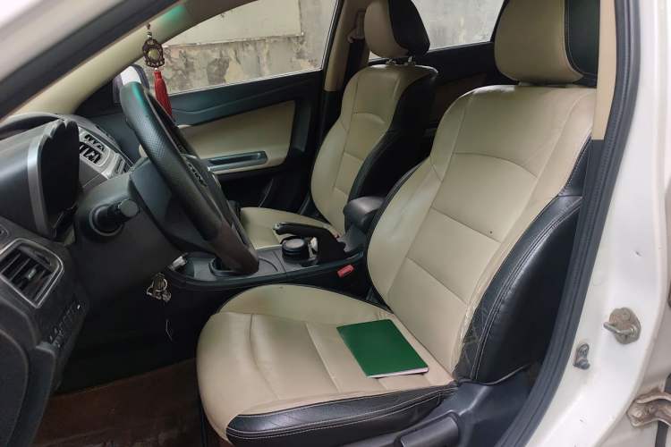 Used Haima Fumei 2014 M5 1.6L Manual Fashion Edition Left Front Seat