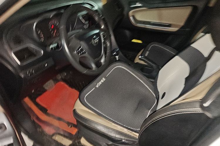 Used Haima Fumei 2014 M5 1.6L Automatic Comfort Model Left Front Seat