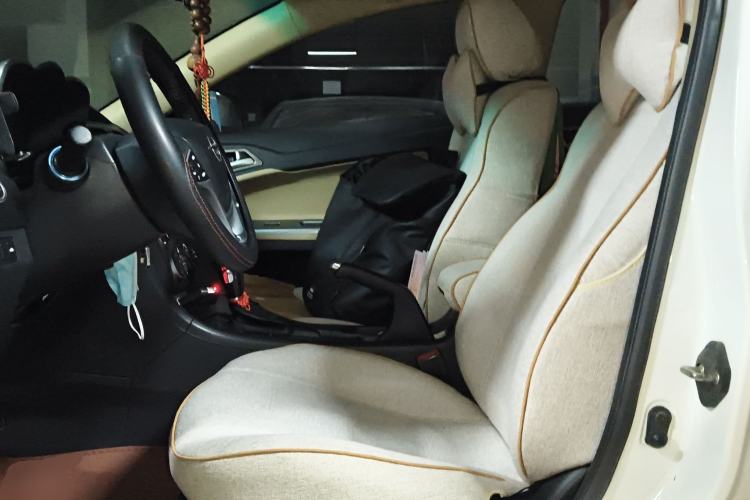 Used Haima Fumei 2014 M5 1.6L Automatic Elite Model Left Front Seat