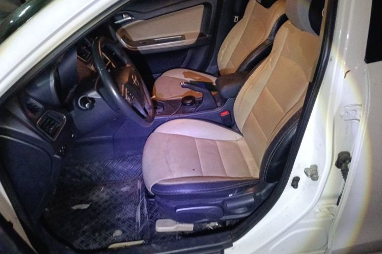 Used Haima Fumei 2014 M5 1.6L Automatic Comfort Model Left Front Seat