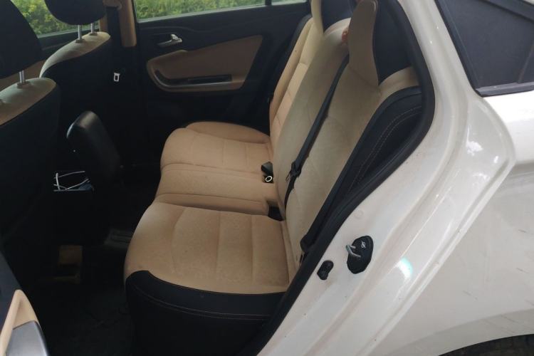 Used Haima Fumei 2014 M5 1.6L Manual Standard Model Left Rear Seat