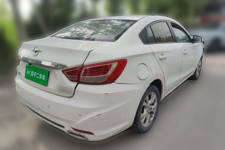 Used Haima Fumei 2014 M5 1.6L Manual Elite Model Rear Right 45 Deg