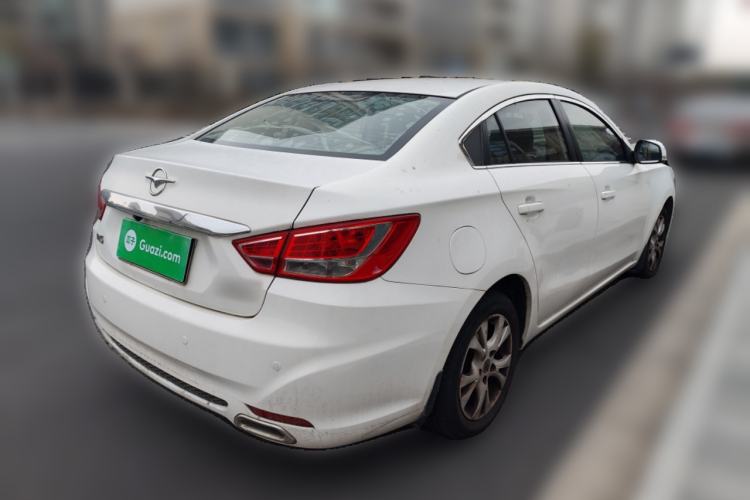 Used Haima Fumei 2014 M5 1.6L Automatic Comfort Model Rear Right 45 Deg