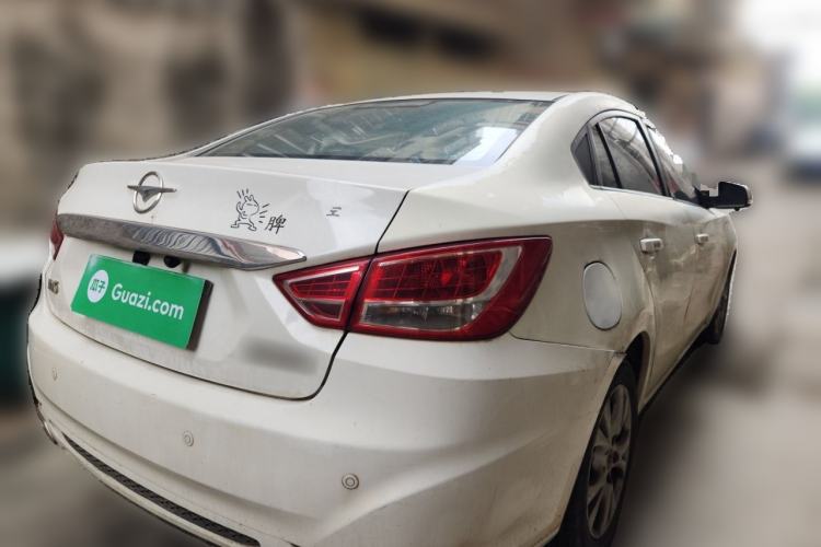 Used Haima Fumei 2014 M5 1.6L Automatic Elite Model Rear Right 45 Deg