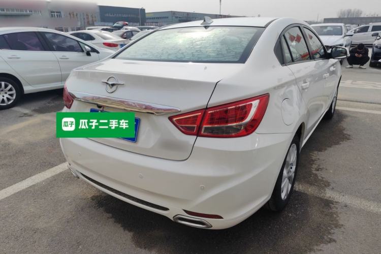 Used Haima Fumei 2014 M5 1.6L Manual Elite Model Rear Right 45 Deg