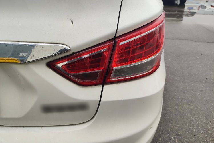 Used Haima Fumei 2014 M5 1.6L Manual Elite Model Right Rear Taillight